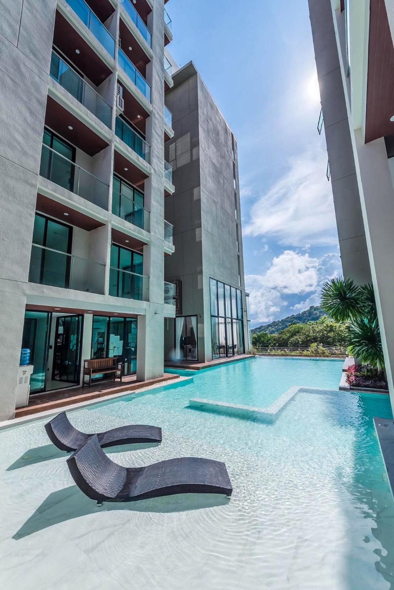 The Viva Patong Hotel Exterior photo